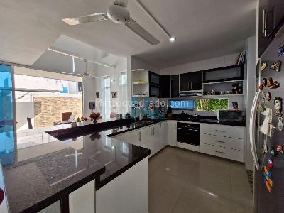 Casa de 3 alcobas en venta en Ub Balcones De Casaloma, Girardot, 270 m² · foto 8 de 20