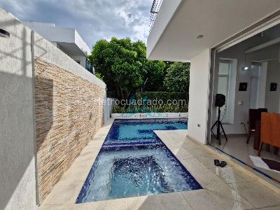 Casa de 3 alcobas en venta en Ub Balcones De Casaloma, Girardot, 270 m² · foto 3 de 20