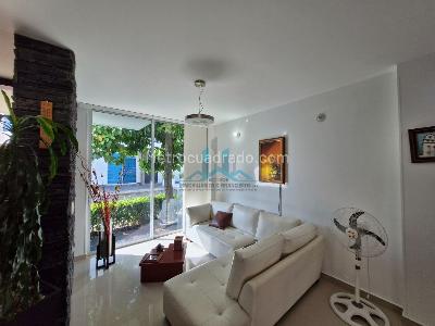 Casa de 3 alcobas en venta en Ub Balcones De Casaloma, Girardot, 270 m² · foto 7 de 20