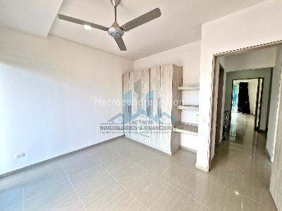 Casa de 4 alcobas en venta en Cn Los Angeles, Girardot, 239 m² · foto 9 de 20