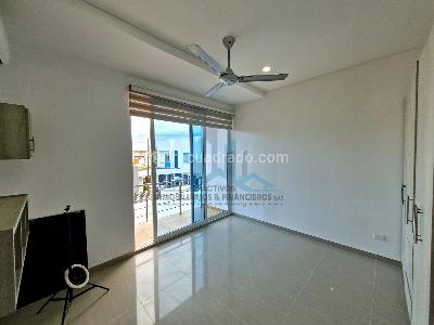 Casa de 4 alcobas en venta en Cn Los Angeles, Girardot, 239 m² · foto 10 de 20