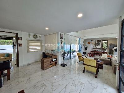 Casa de 3 alcobas en venta en Cn Turistico Santa Ana, Girardot, 610 m² · foto 10 de 20
