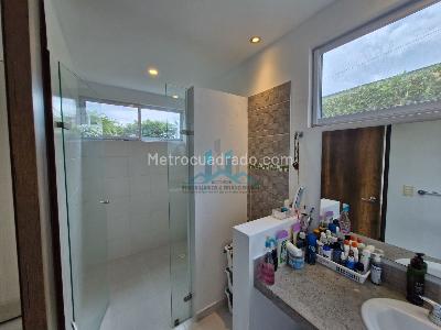 Casa de 3 alcobas en venta en Cn Turistico Santa Ana, Girardot, 610 m² · foto 16 de 20