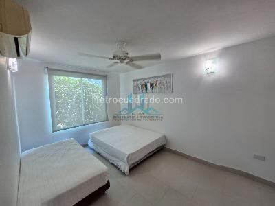 Casa de 3 alcobas en venta en Ub Los Prados, Girardot, 180 m² · foto 15 de 20