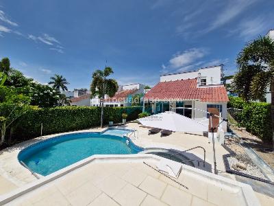 Casa de 3 alcobas en venta en Ub Los Prados, Girardot, 180 m² · foto 4 de 20