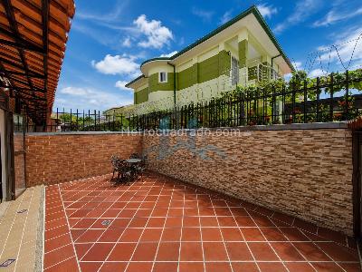 Casa de 3 alcobas en venta en Cr El Remanso, Girardot, 107 m² · foto 19 de 20