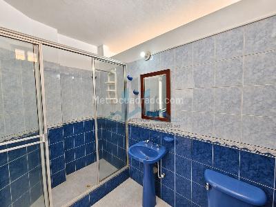 Casa de 4 alcobas en venta en Br Rosablanca, Girardot, 220 m² · foto 17 de 18
