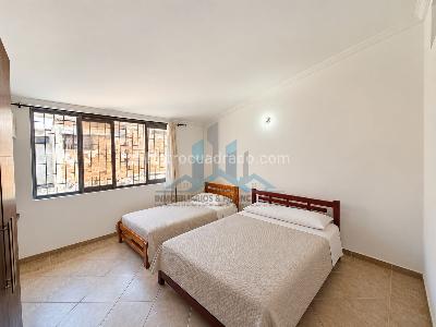 Casa de 4 alcobas en venta en Br Rosablanca, Girardot, 220 m² · foto 13 de 18