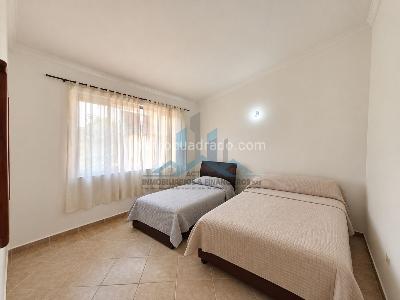 Casa de 4 alcobas en venta en Br Rosablanca, Girardot, 220 m² · foto 14 de 18