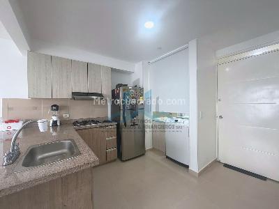 Apartamento de 2 alcobas en venta en Aqualina Green, Girardot, 52 m² · foto 5 de 20