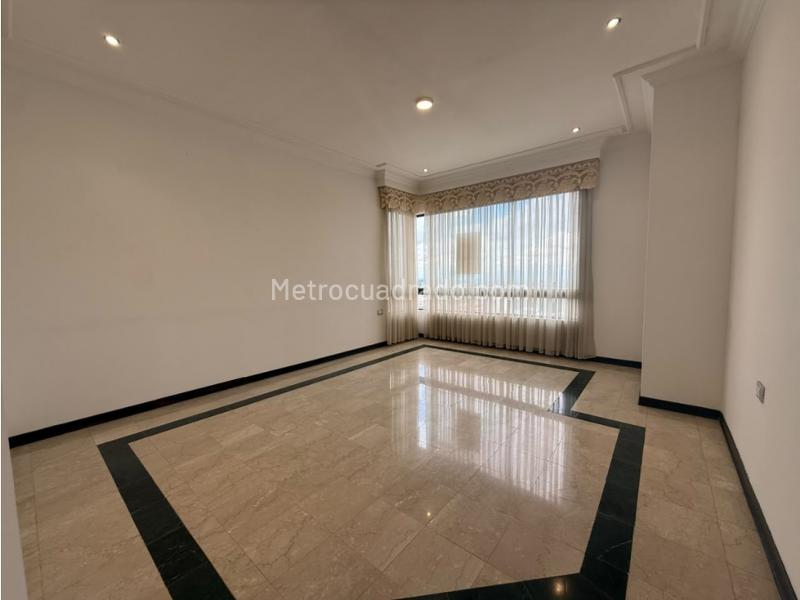 Piso – Pereira - Vista 4