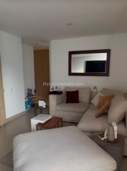 Piso – Ibagué, Carmenza Rocha, Comuna 3 - San Simón - Más