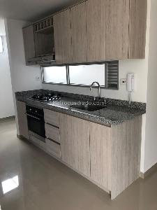 Apartamento de 3 alcobas en venta en Santa Helena, Ibagué, 77 m² · foto 4 de 14