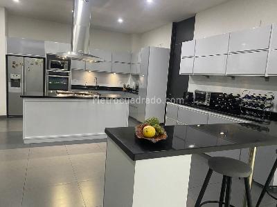 Casa de 5 alcobas en venta en Portal Campestre, Ibagué, 600 m² · foto 16 de 16