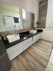 Casa de 5 alcobas en venta en Portal Campestre, Ibagué, 600 m² · foto 4 de 16