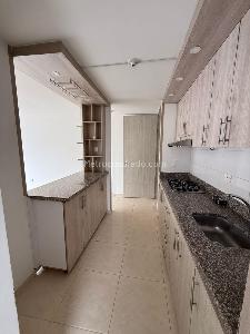 Apartamento de 3 alcobas en venta en La Samaria, Ibagué, 74 m² · foto 7 de 17