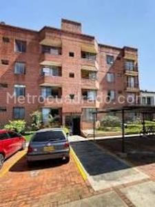 Apartamento de 3 alcobas en venta en El Vergel, Ibagué, 100 m² · foto 9 de 15