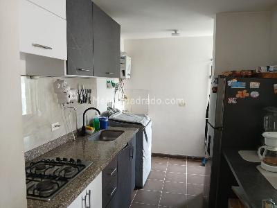 Apartamento de 3 alcobas en venta en La Samaria, Ibagué, 74 m² · foto 5 de 15