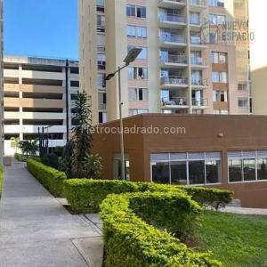 Apartamento de 3 alcobas en venta en Mirador De Los Andes, Ibagué, 76 m² · foto 2 de 16