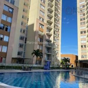 Apartamento de 3 alcobas en venta en Mirador De Los Andes, Ibagué, 76 m² · foto 3 de 16