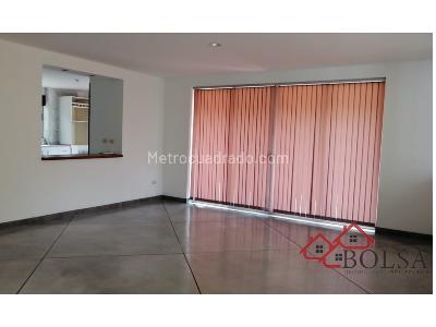 Casa de 4 alcobas en venta en Portal Campestre, Ibagué, 700 m² · foto 3 de 16