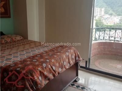 Apartamento de 4 alcobas en venta en La Pola, Ibagué, 164 m² · foto 5 de 12