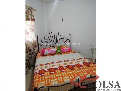 Casa de 5 alcobas en venta en Fuente De Los Rosales I, Ibagué, 490 m² · foto 9 de 14