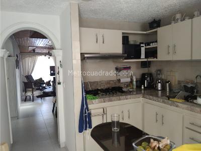 Casa de 5 alcobas en venta en Reservas Del Pedregal, Ibagué, 150 m² · foto 4 de 16