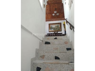 Casa de 5 alcobas en venta en Reservas Del Pedregal, Ibagué, 150 m² · foto 6 de 16