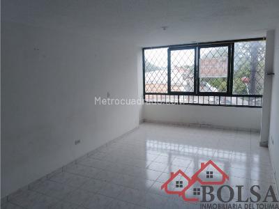 Casa de 5 alcobas en venta en La Francia, Ibagué, 250 m² · foto 4 de 12