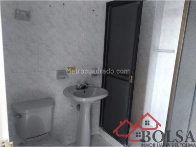 Casa de 5 alcobas en venta en La Francia, Ibagué, 250 m² · foto 6 de 12