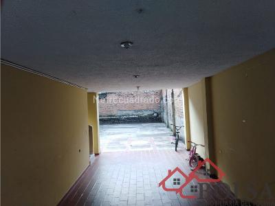 Casa de 5 alcobas en venta en La Francia, Ibagué, 250 m² · foto 9 de 12
