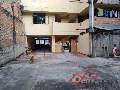 Casa de 5 alcobas en venta en La Francia, Ibagué, 250 m² · foto 10 de 12