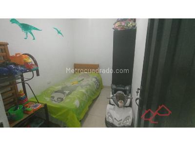 Casa de 5 alcobas en venta en El Salado, Ibagué, 300 m² · foto 17 de 20