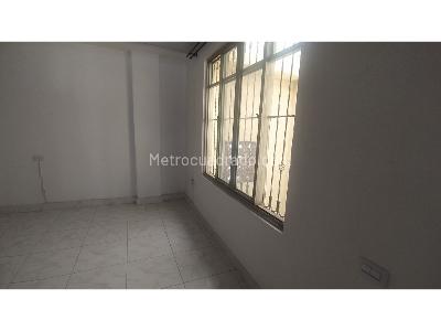 Casa de 4 alcobas en venta en Rincon De Piedra Pintada, Ibagué, 280 m² · foto 17 de 20