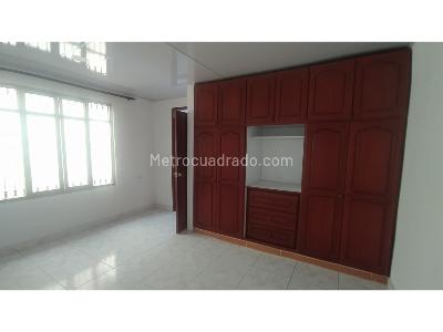 Casa de 4 alcobas en venta en Rincon De Piedra Pintada, Ibagué, 280 m² · foto 18 de 20