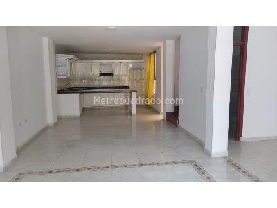 Casa de 4 alcobas en venta en Rincon De Piedra Pintada, Ibagué, 280 m² · foto 6 de 20