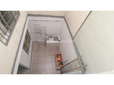 Casa de 4 alcobas en venta en Rincon De Piedra Pintada, Ibagué, 280 m² · foto 9 de 20