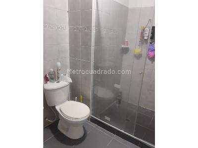 Casa de 5 alcobas en venta en Jardin Parte Baja, Ibagué, 220 m² · foto 12 de 20