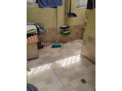 Casa de 5 alcobas en venta en Jardin Parte Baja, Ibagué, 220 m² · foto 13 de 20