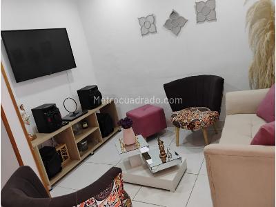 Casa de 3 alcobas en venta en Belalcazar, Ibagué, 171 m² · foto 7 de 12