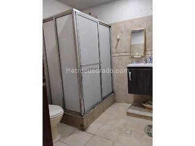 Casa de 3 alcobas en venta en Belalcazar, Ibagué, 171 m² · foto 10 de 12