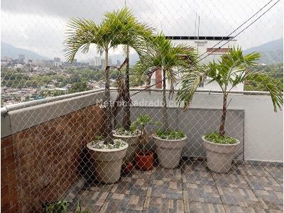Apartamento de 3 alcobas en venta en El Vergel, Ibagué, 130 m² · foto 3 de 19