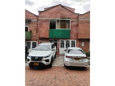 Casa de 4 alcobas en venta en El Vergel, Ibagué, 200 m² · foto 4 de 20