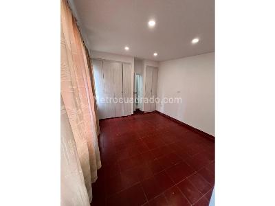 Casa de 5 alcobas en venta en Carmenza Rocha, Ibagué, 180 m² · foto 5 de 19