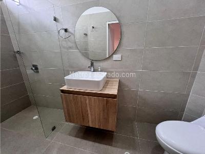 Casa de 5 alcobas en venta en Carmenza Rocha, Ibagué, 180 m² · foto 9 de 19