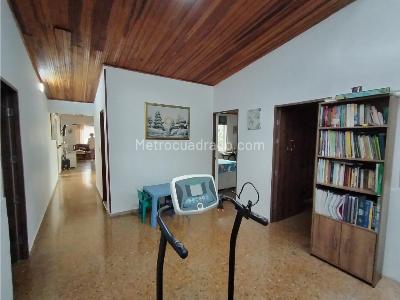 Casa de 4 alcobas en venta en Castellana, Ibagué, 192 m² · foto 17 de 20