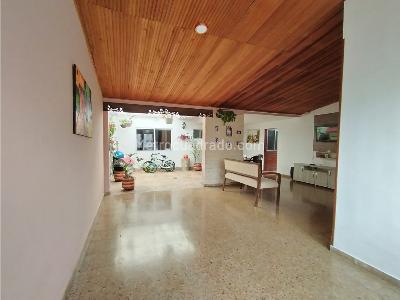 Casa de 4 alcobas en venta en Castellana, Ibagué, 192 m² · foto 6 de 20