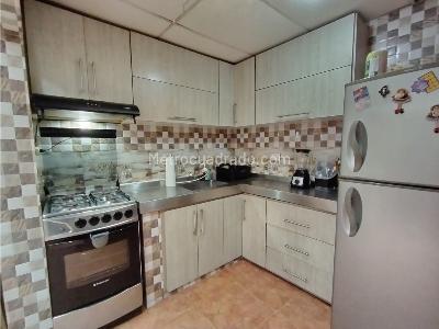 Casa de 4 alcobas en venta en Castellana, Ibagué, 192 m² · foto 8 de 20