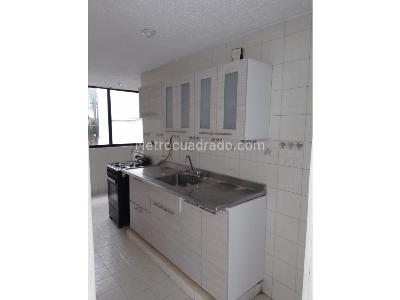 Apartamento de 3 alcobas en venta en Santa Helena, Ibagué, 70 m² · foto 4 de 12